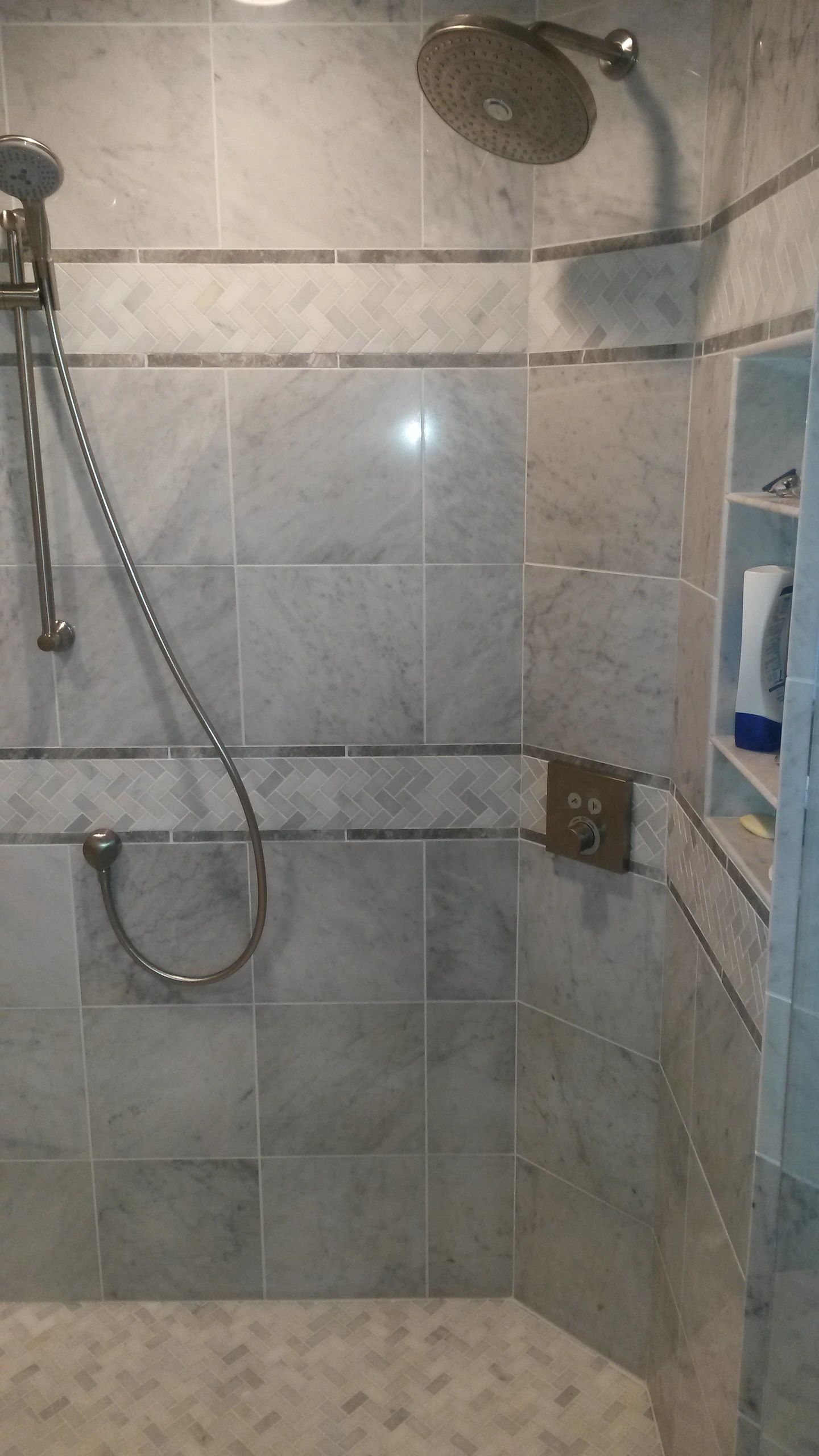Shower marble tile frameless glass